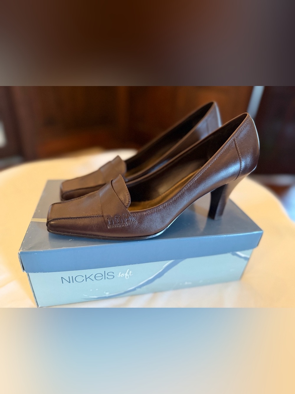 Vintage Y2K Nickels Soft Leather Loafer Pumps